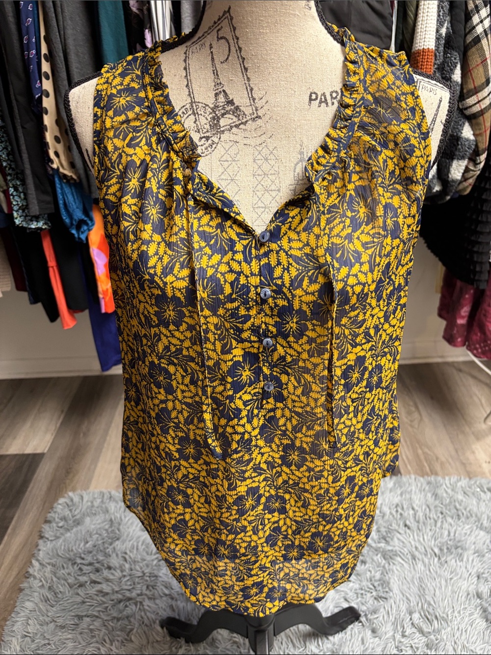 Liz Claiborne Sheer Floral Tank Top